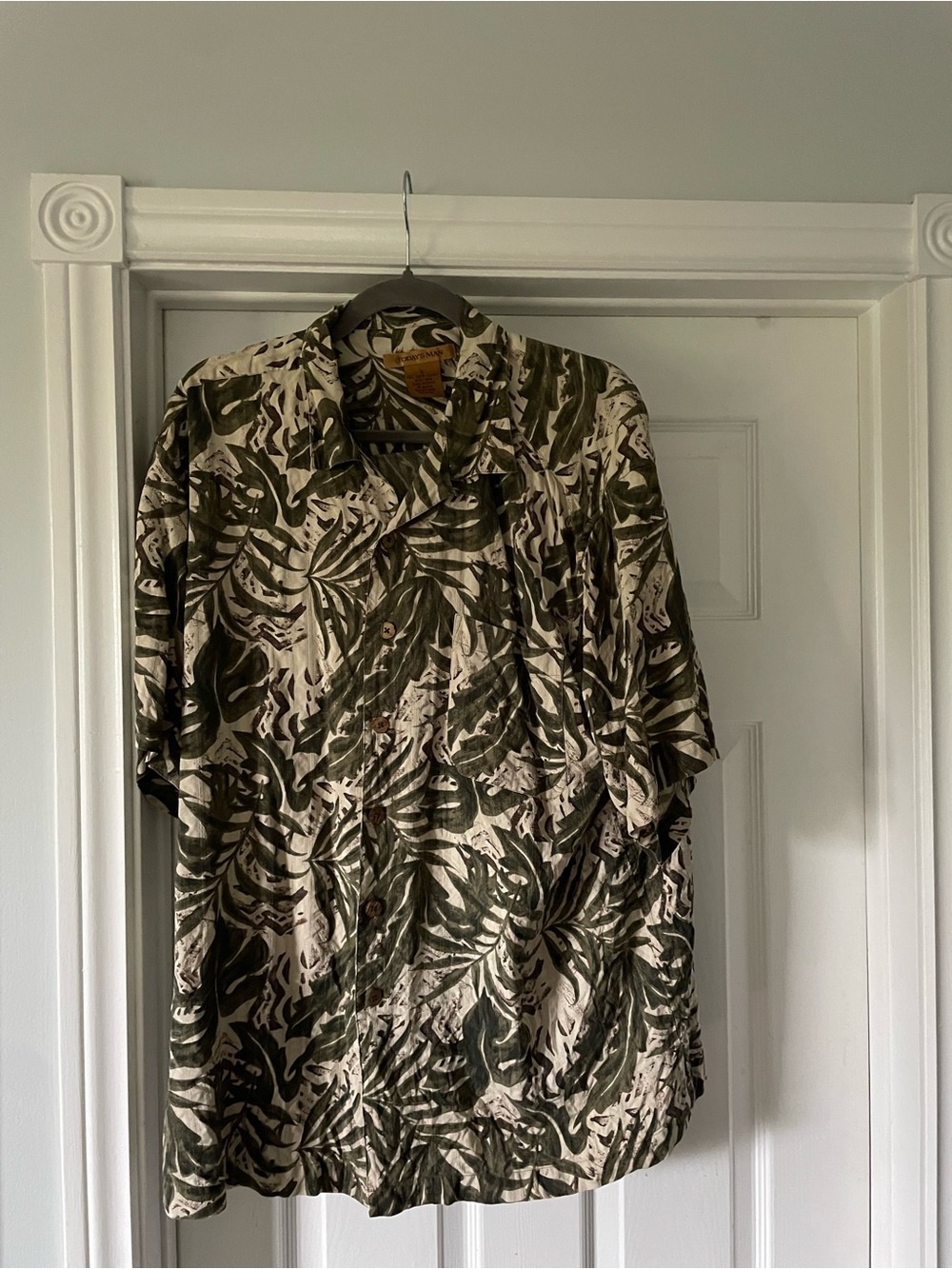 Men’s silk button up